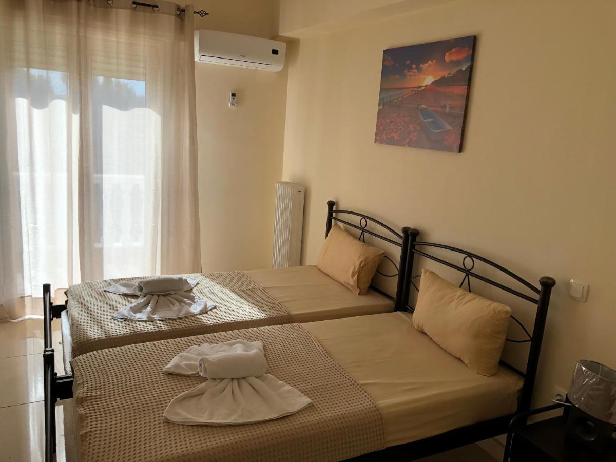 Nikolakakis Rooms Lavrio Exterior foto
